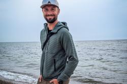 Husky Anara M black pánska mikina s kapucňou