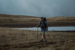 Husky Anara M black pánska mikina s kapucňou