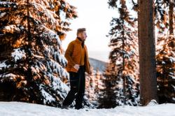 Husky Dresles M mustard pánská péřová vesta