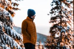 Husky Dresles M mustard pánská péřová vesta