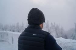 Husky Dresles M mustard pánská péřová vesta