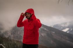 Husky Sauri M red pánská softshell bunda