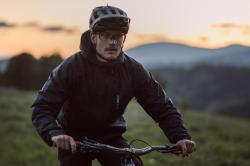 Husky Luma M mustard pánská ultralehká bunda