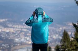 Husky Luma M turquoise pánská ultralehká bunda