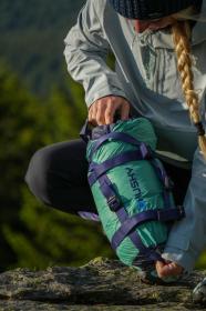 Husky Dinis -10°C blue/mint péřový třísezónní spacák