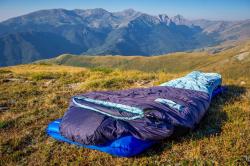 Husky Drape péřový zimní spacák