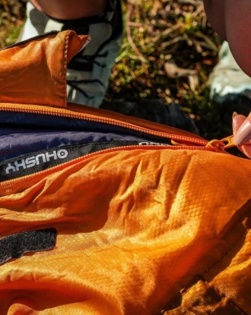 Husky LONG mustard syntetický třísezónní prodloužený spacák