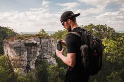 Husky Clever 30l černý turistický batoh