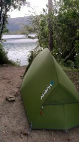 Husky Sawaj Camel 2 zelený ultralehký stan + sleva 400,- na příslušenství