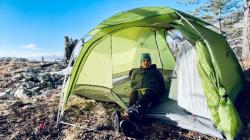 Husky Ultralight Sawaj Triton 2 zelený turistický stan + sleva 600,- na příslušenství