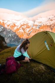 Husky Sawaj Ultra 2 zelený ultralehký stan + sleva 400,- na příslušenství