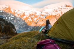 Husky Sawaj Ultra 2 zelený ultralehký stan + sleva 400,- na příslušenství