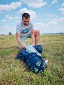 Husky Mantilla dark blue ultralehký třísezónní spacák