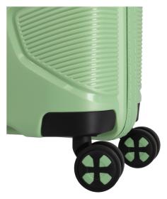 IMPACKT IP1 S Spring green kufr + kosmetická taštička zdarma