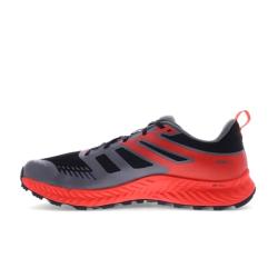 Inov-8 TRAILFLY M (S) black/fiery red/dark grey - černá běžecká obuv
