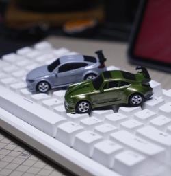 IQ models ACE SPEED DRIFT 1/64 - bílé