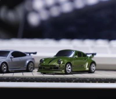 IQ models ACE SPEED DRIFT 1/64 - bílé