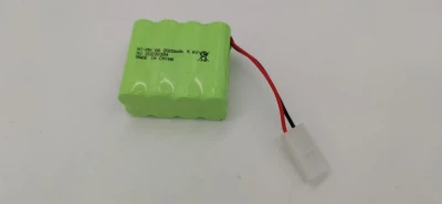 IQ models Akumulátor NiMh 9.6V 2000mAh s velkým Tamiya konektorem
