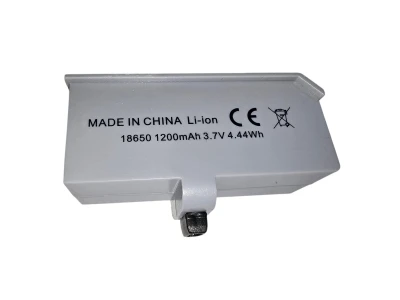 IQ models bateriový pack Li-ion 3,7V 1200 mAh s USB-C konektorem pro pistoli SPACE ODYSSEY bílý
