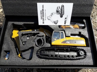 IQ models Celokovový profi žlutý 2,4GHz 1:14 23 kanálů pásový bagr