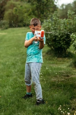 IQ models elektrická vodní pistole bílá