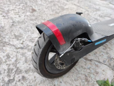 Blaupunkt ESC608 černá elektrokoloběžka