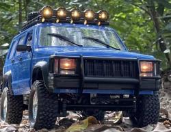 IQ models JEEP CHEROKEE 1/12 4x4 modrý