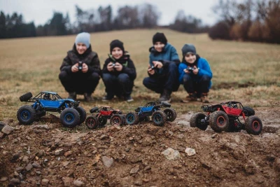 IQ models Kovový MZ-Climb 1/14 s GRAVITI senzorem - modrý