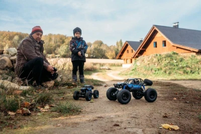 IQ models MZ-CLIMB - supersilný crawler 1/14 - modrý