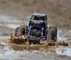 IQ models MZ-CLIMB - supersilný crawler 1/14 - modrý