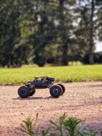 IQ models MZ-CLIMB - supersilný crawler 1/14 - modrý