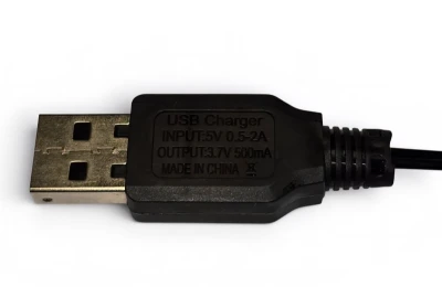 IQ models černý nabíjecí kabel USB na USB-C pro 3,7V 500 mA Li-ion/Li-Po akumulátory