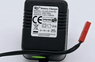 IQ models NiMh/NiCd 7,2V JST nabíječka