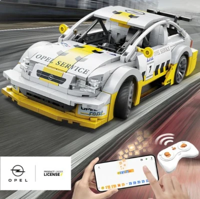 IQ models Programovatelná stavebnice RC auta Opel Astra V8 Coupe - 330 dílků IQ models Programovatelná stavebnice RC auta Opel Astra V8 Coupe - 330 dílků