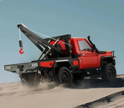 IQ models RC auto Land Cruiser TOYOTA s navijákem - červená + náhradní akumulátor