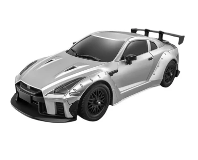 IQ models Nissan GTR 1/16 stříbrné RC driftovací auto