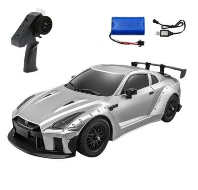 IQ models Nissan GTR 1/16 stříbrné RC driftovací auto
