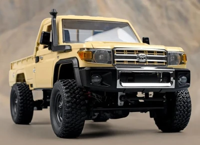 IQ models RC Land Cruiser TOYOTA písková IQ models RC Land Cruiser TOYOTA písková