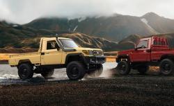 IQ models RC Land Cruiser TOYOTA písková