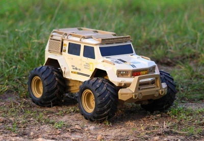 IQ models RC obojživelné zásahové vozidlo SWAT 1/14 IQ models RC obojživelné zásahové vozidlo SWAT 1/14
