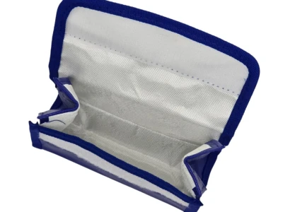 IQ models RMT Models Safe Bag modrý (16×7×7 cm) ochranný vak pro LiPo akumulátory