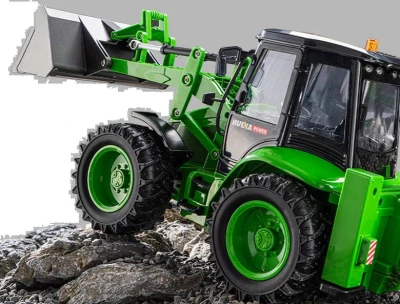 IQ models zelený traktor bagr na dálkové ovládání