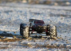 IQ models Truggy Racer 4WD 1:16 2.4GHz - ružová