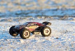 IQ models Truggy Racer 4WD 1:16 2.4GHz - ružová