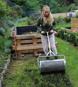 IQ models Válec na travní substrát 60/32 T - pozinkovaný