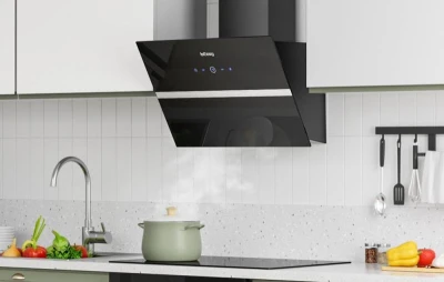 IsEasy TV1360D4-CC-I2 černý kuchyňský odsavač par