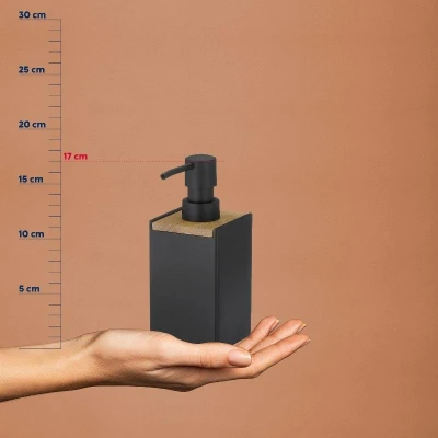 Kela Dávkovač mýdla Cube polyresin černá 300 ml
