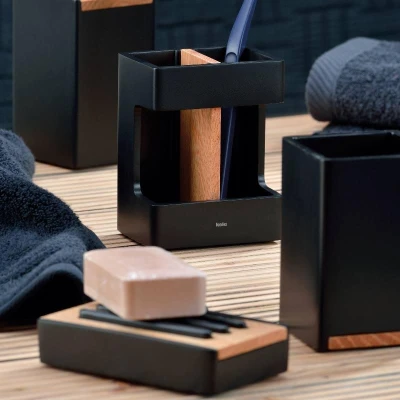 Kela Dávkovač mýdla Cube polyresin černá 300 ml