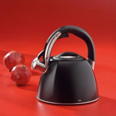Kela Konvice pískací Vitus nerez 2,4 l, černá matná