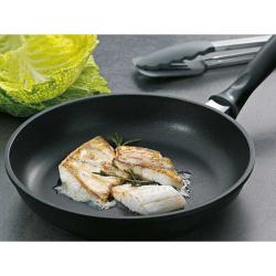 Kela Pánev 18cm KERROS